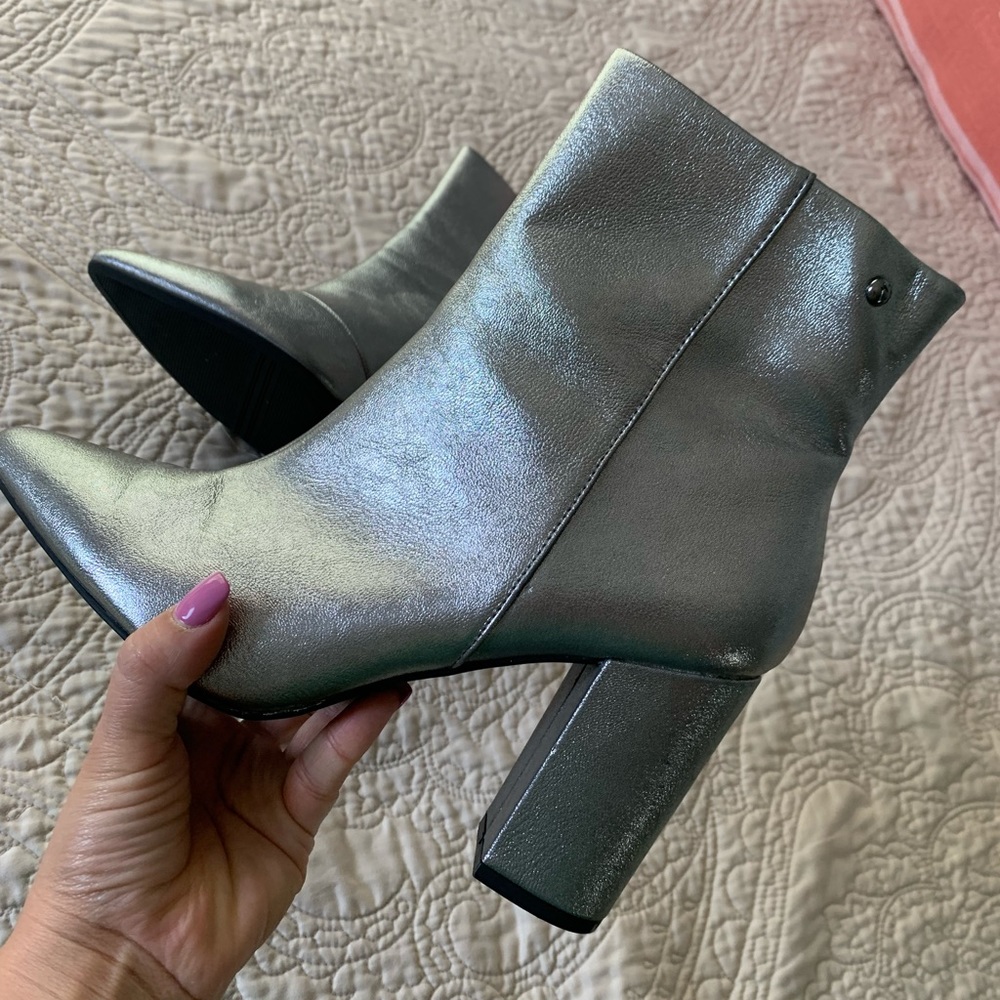 Vera Wang Silver Boots
